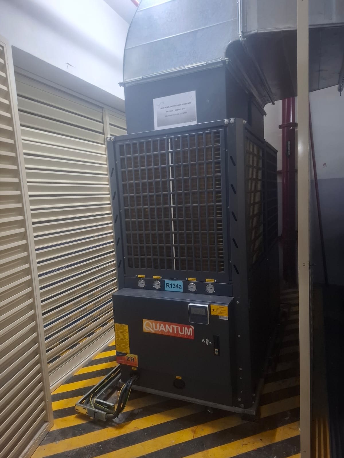 HOLIDAY INN EXPRESS JUMEIRAH